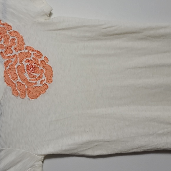 J. CREW Cream Tee with Orange Floral Embroidery Short Sleeve 100% Cotton Size XS - Picture 6 of 13